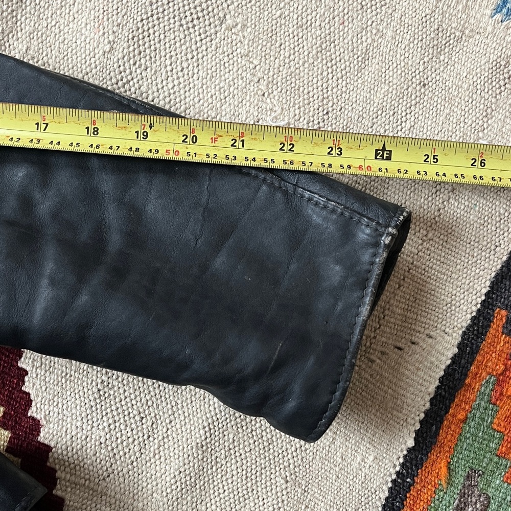 1970s Schott Perfecto Black Leather Motorcycle Jacket - Picture 8 of 11